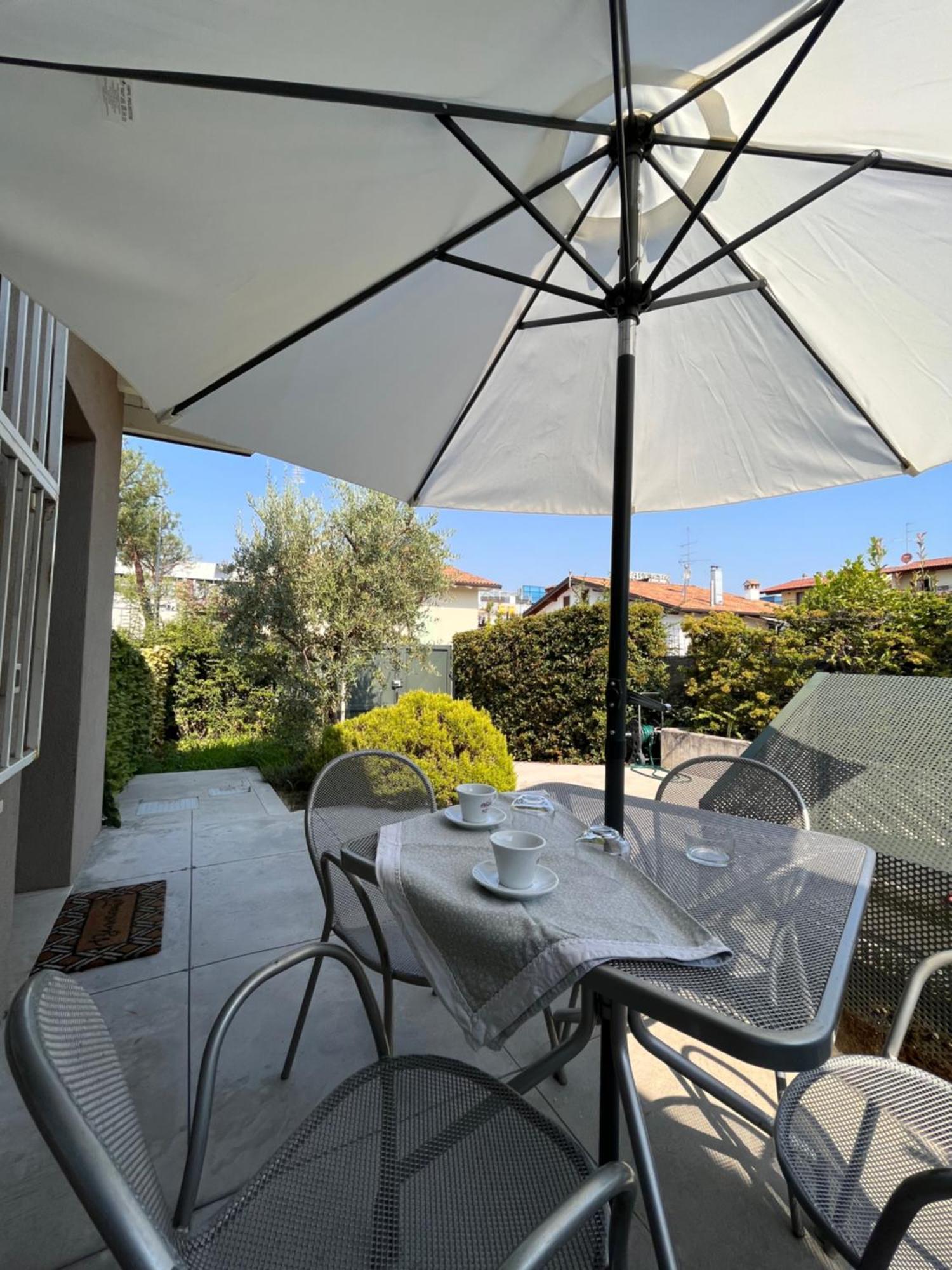 Case Vacanza Le Vele Desenzano del Garda Luaran gambar